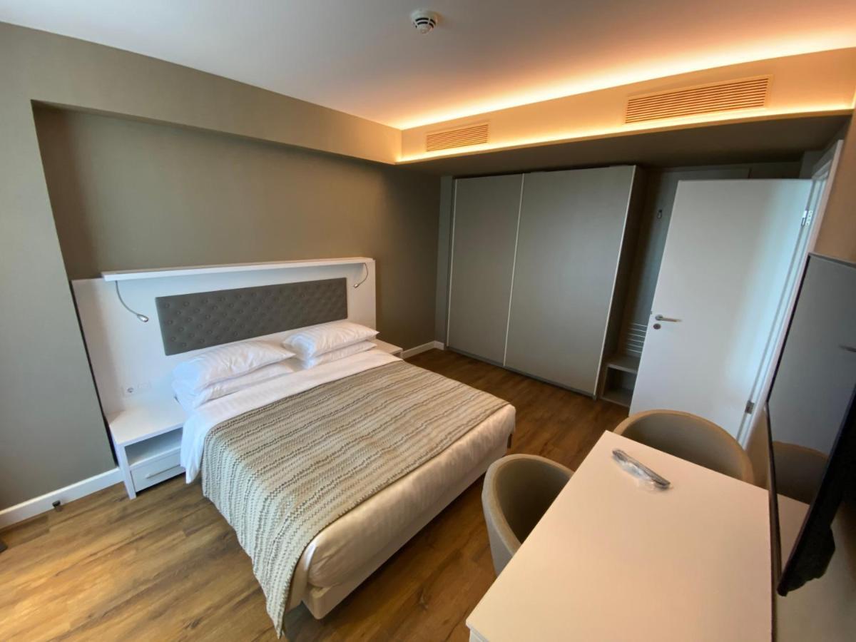 Gq Apartments On First Line Batumi Ngoại thất bức ảnh
