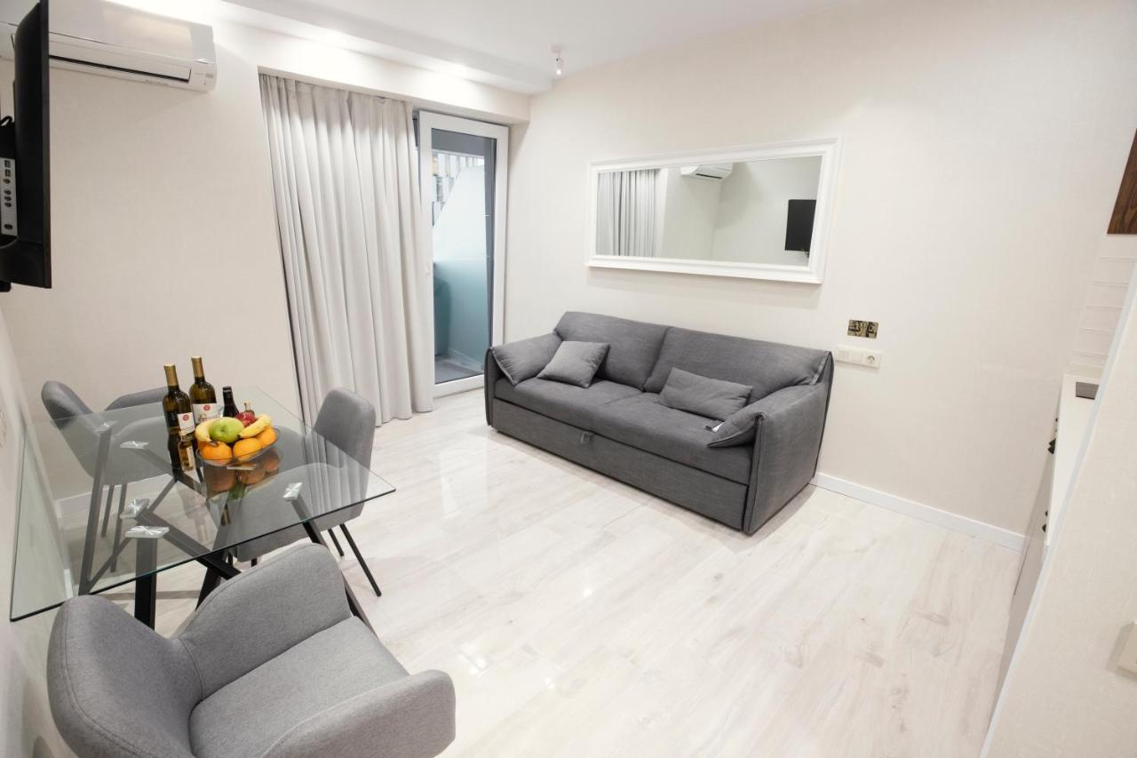 Gq Apartments On First Line Batumi Ngoại thất bức ảnh