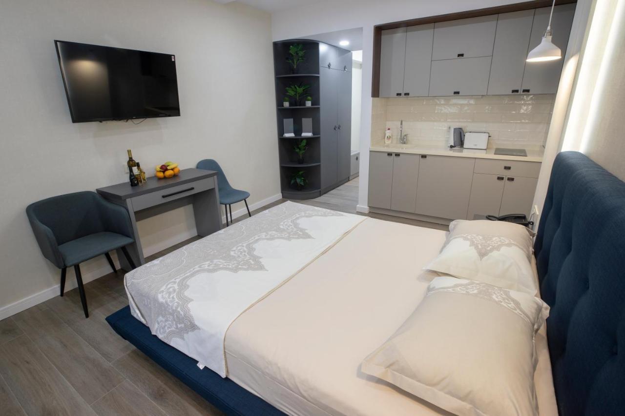 Gq Apartments On First Line Batumi Ngoại thất bức ảnh