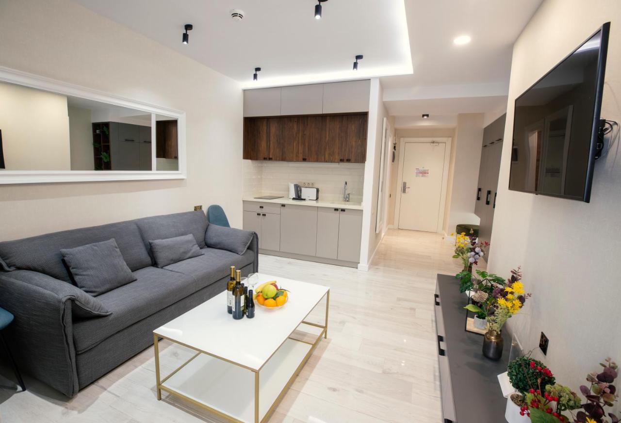 Gq Apartments On First Line Batumi Ngoại thất bức ảnh